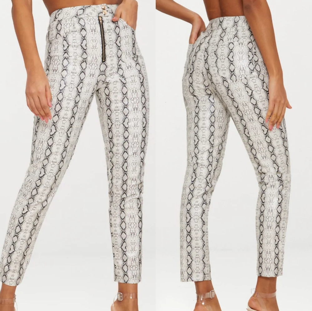 Pretty Little Thing | Snake Print Pants Crop 6